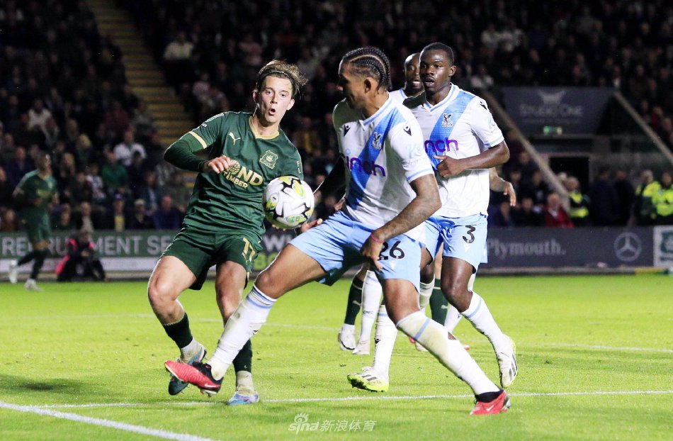 马拉多纳的 马拉多纳的